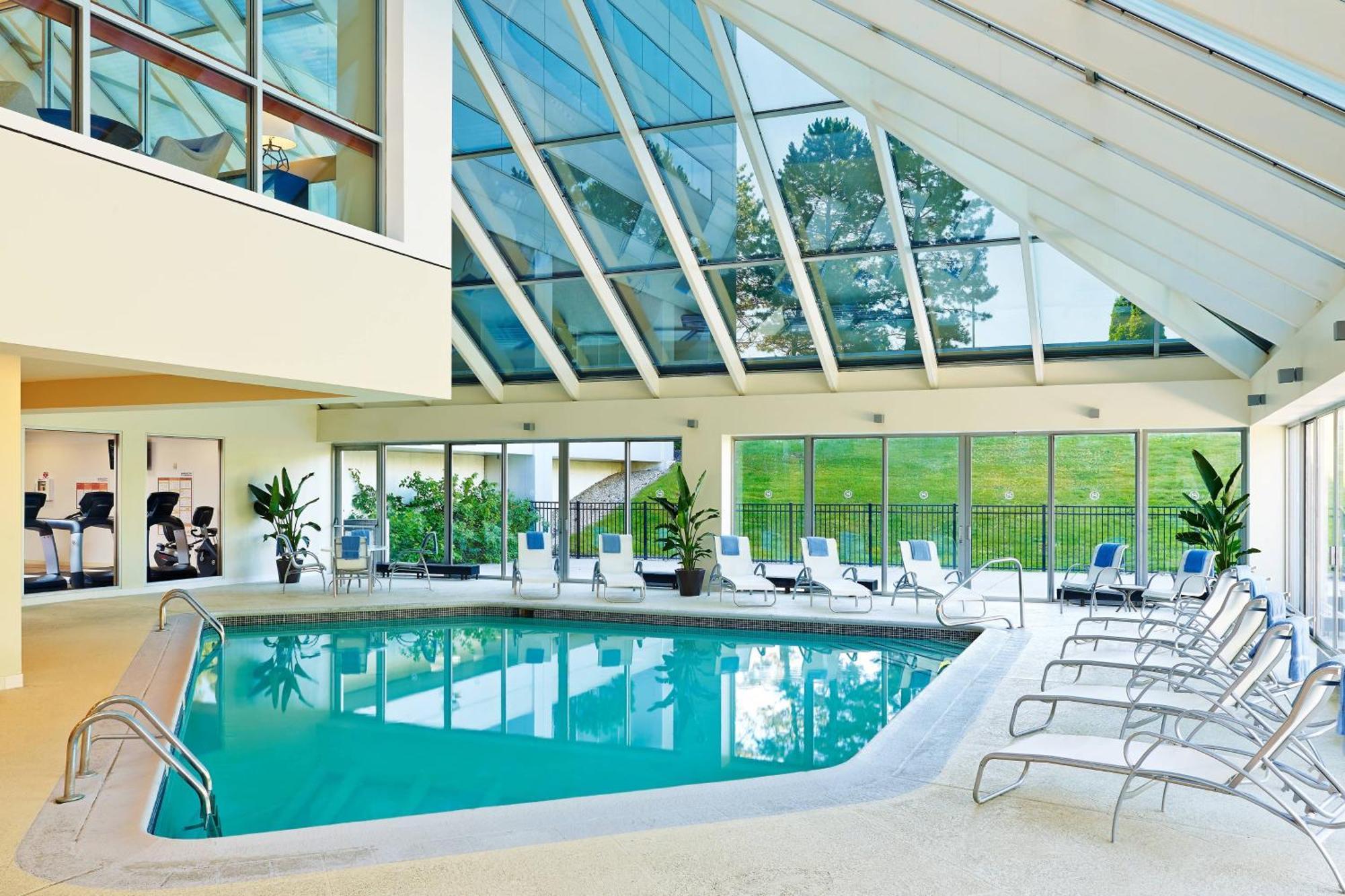 Sheraton Detroit Novi Exteriör bild