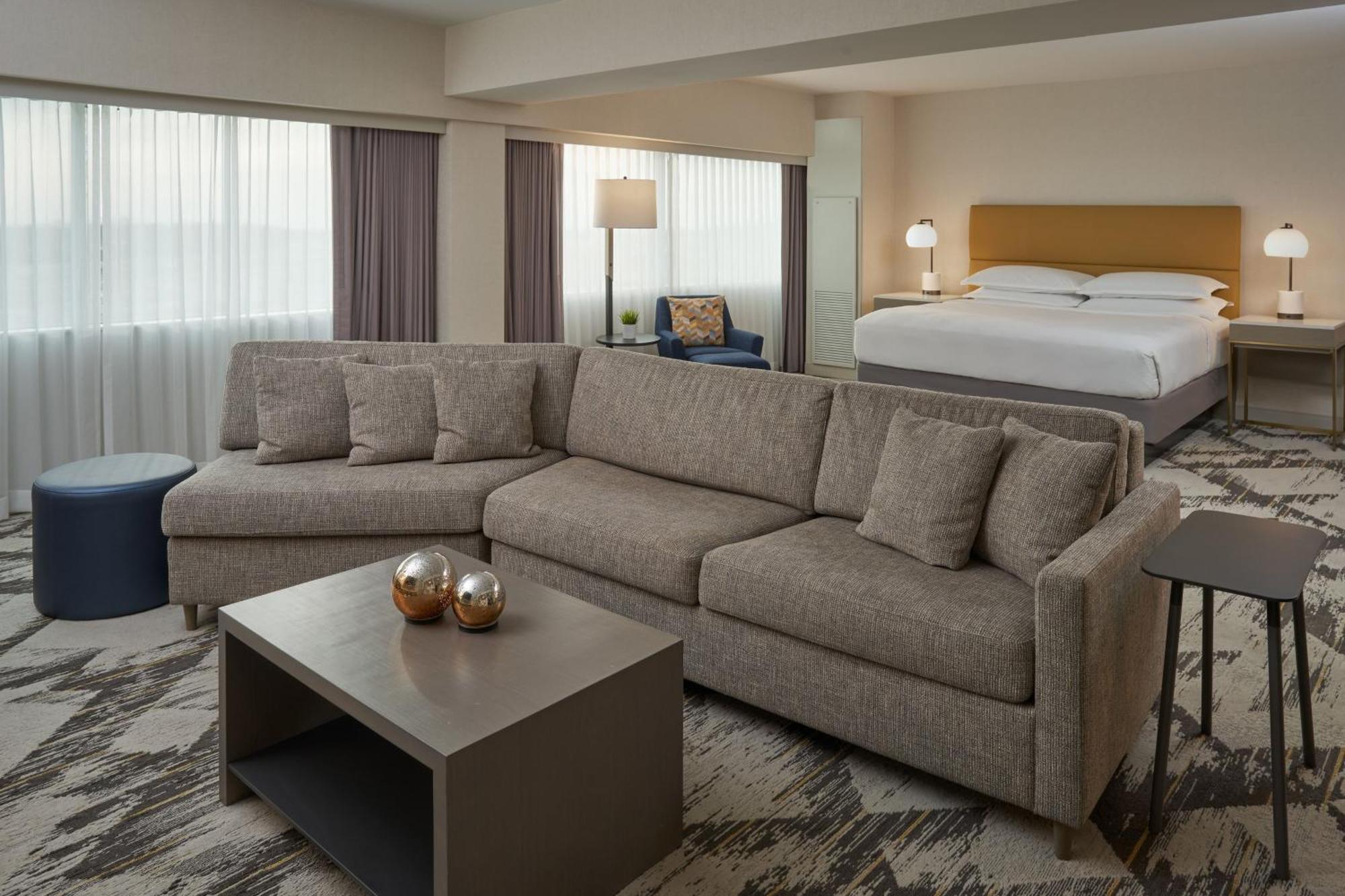 Sheraton Detroit Novi Exteriör bild