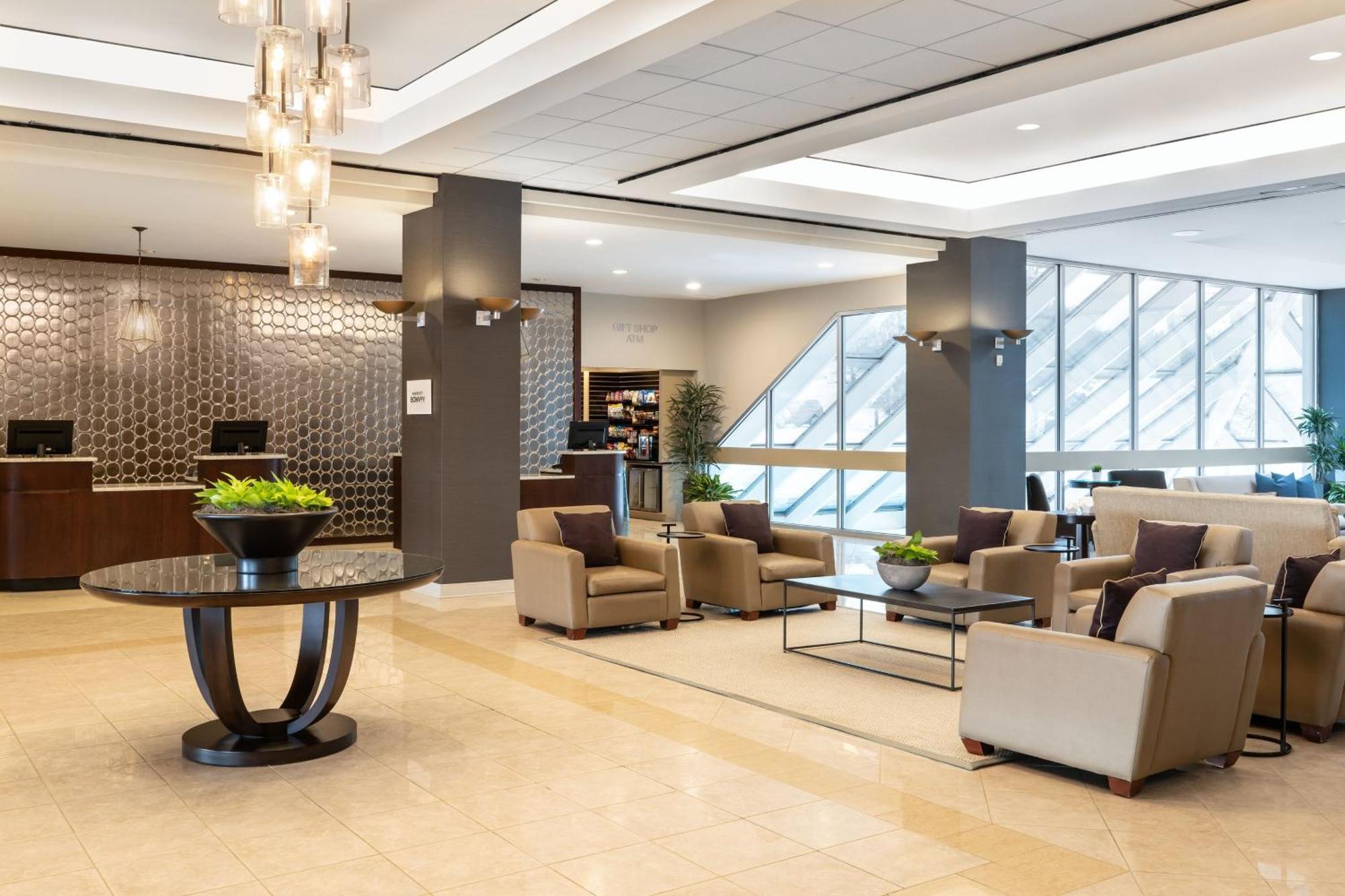 Sheraton Detroit Novi Exteriör bild
